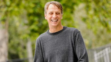 Tony Hawk tweets, explains: Former professional skater makes fun of people who don't recognize him