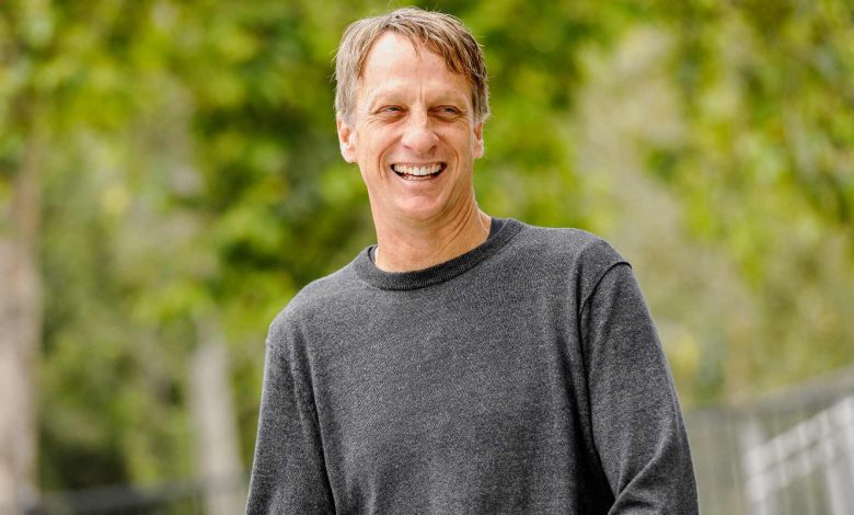 Tony Hawk tweets, explains: Former professional skater makes fun of people who don't recognize him