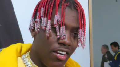 Rapper Lil Yachty Ignore Girlfriend 1 month after giving birth - Because of the 'Thick' white girl !!  (Image)
