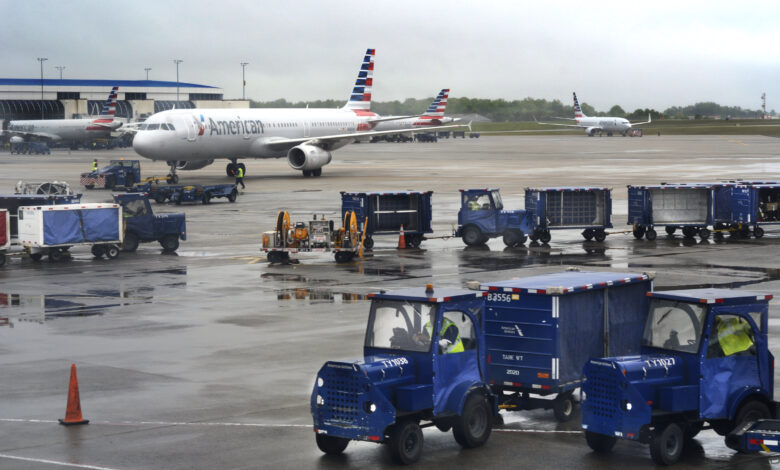 Nearly 1,000 flights have been canceled as the South suffers from a major winter storm