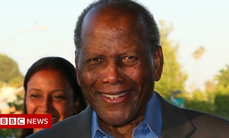 Sidney Poitier: Hollywood pioneer dies at 94