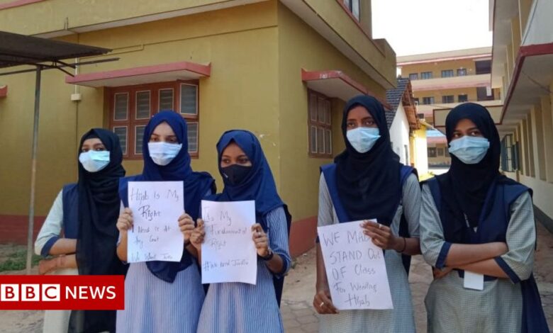 Udupi hijab problem: Indian girls fight to wear hijab in college