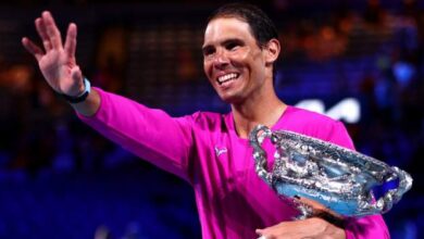 Australian Open: Rafael Nadal beats Daniil Medvedev in two sets in epic Melbourne