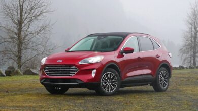 2022 Ford Escape Review | Hybrids are your best bet