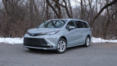 First review of Toyota Sienna Woodland Edition 2022