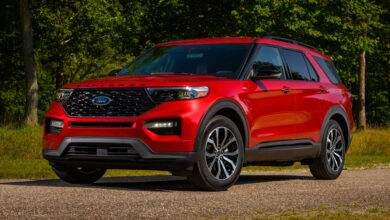 Ford Explorer 2022 costs a little more, starting at $34,540