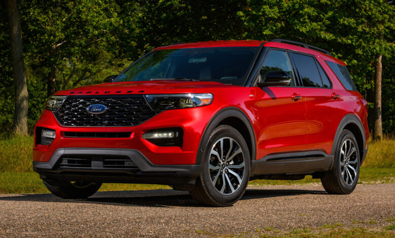 Ford Explorer 2022 costs a little more, starting at $34,540