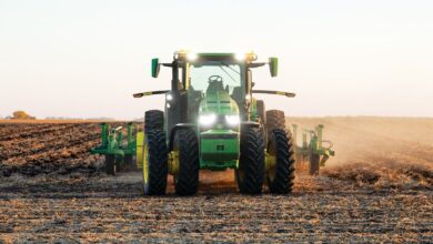 John Deere's self-driving tractors debate AI in agriculture