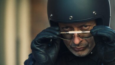 Jeff Goldblum... the motorcycle guy?
