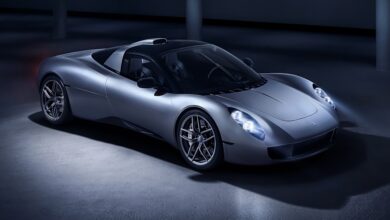 Gordon Murray Automotive T.33 revealed, only slightly less intense than T.50