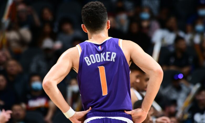 NBA All-Star Moment of the Night: Suns' Devin Booker blasts to 48 points on MLK Day