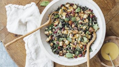 This chopped kale salad with cranberries is all about deep-fried tofu