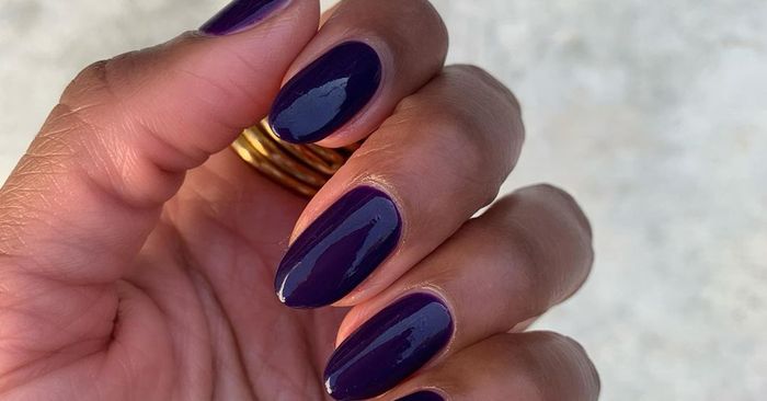 January 7 nail color to wear now