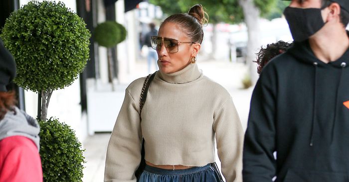 Jennifer Lopez Just Confirmed Maxi Dress Is A Trend