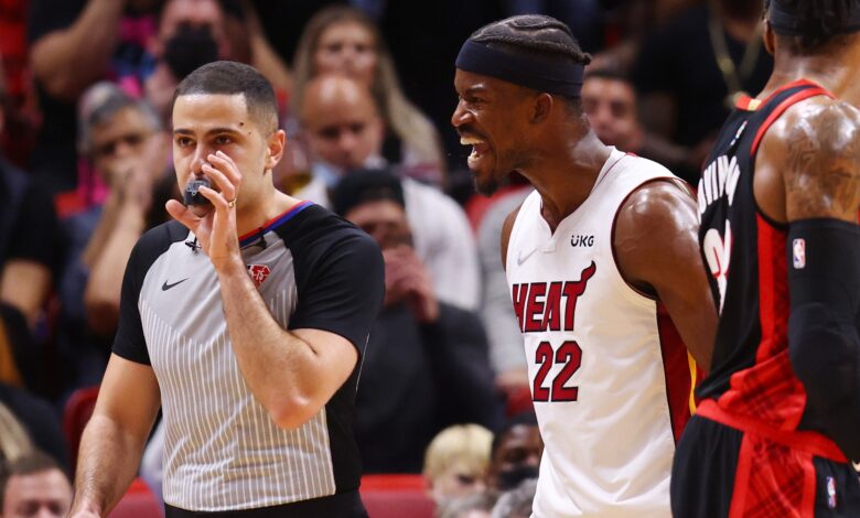 Jimmy Butler: Heat striker pushed out against Trail Blazers after receiving questionable consecutive technicals