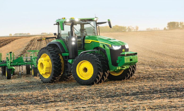 John Deere's Fully Automated Tractor Will Start Plowing in 2022