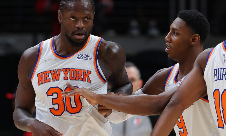 Knicks rise to third win in a row behind Randle and Barrett