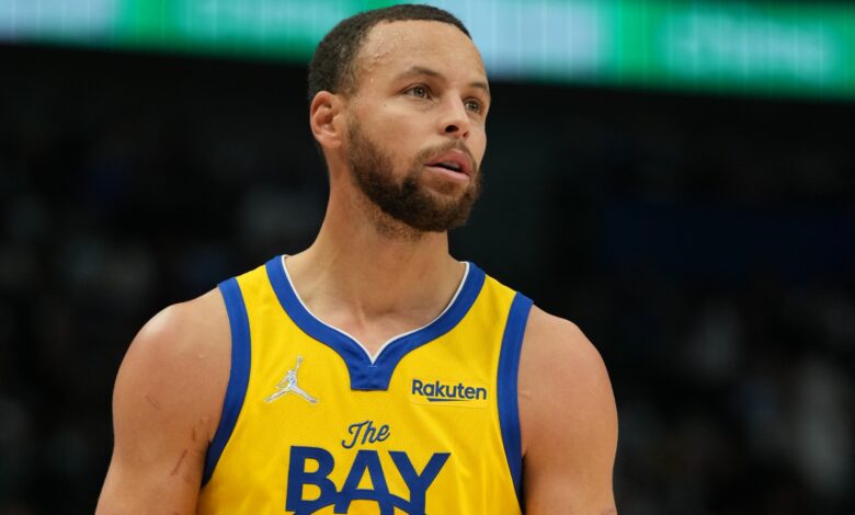 Is Stephen Curry playing tonight?  Warriors superstar suffers quadriplegia