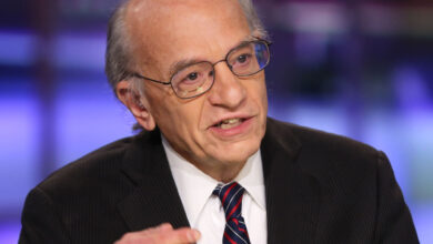 Professor Jeremy Siegel sees the Fed rise half a percent in March if the next CPI is also hot