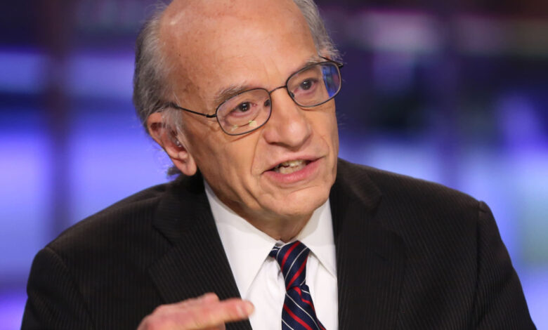 Professor Jeremy Siegel sees the Fed rise half a percent in March if the next CPI is also hot