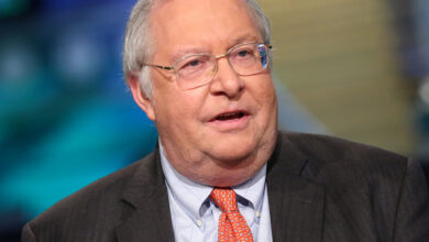 Bill Miller is betting big on rising bond yields as soon as the Fed starts tightening