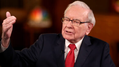 Warren Buffett reveals his winning stock portfolio.  Here's what's in it