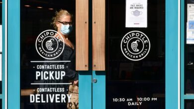 Small towns drive Chipotle's ambitious North American expansion plans