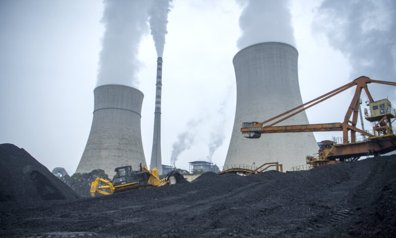 Research shows how banks, investors finance coal industry