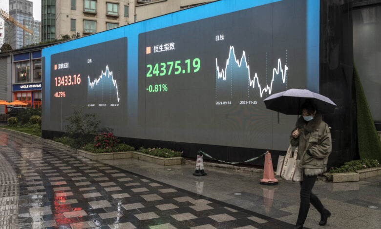 Global investors buy more mainland China stocks