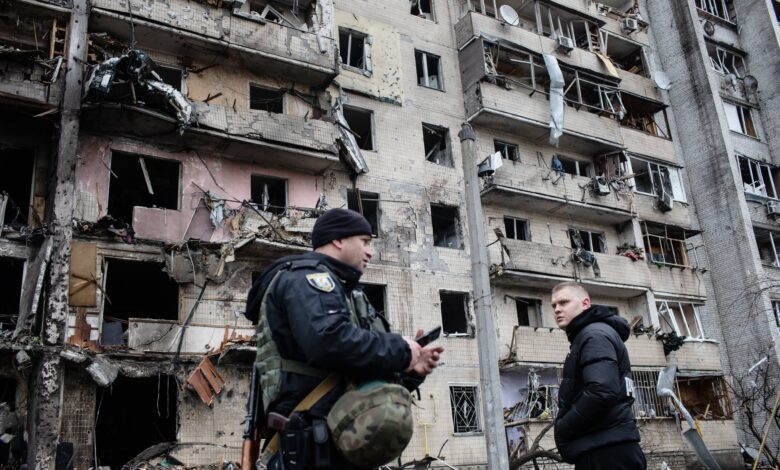 Street fighting begins in Kyiv as civilians are urged to seek shelter