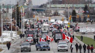 Judge orders truck drivers to end US-Canada border blockade [UPDATE]