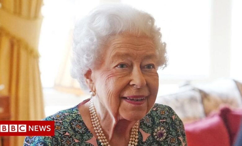 The Queen cancels the diplomatic reception on the advice of the Ministry of Foreign Affairs