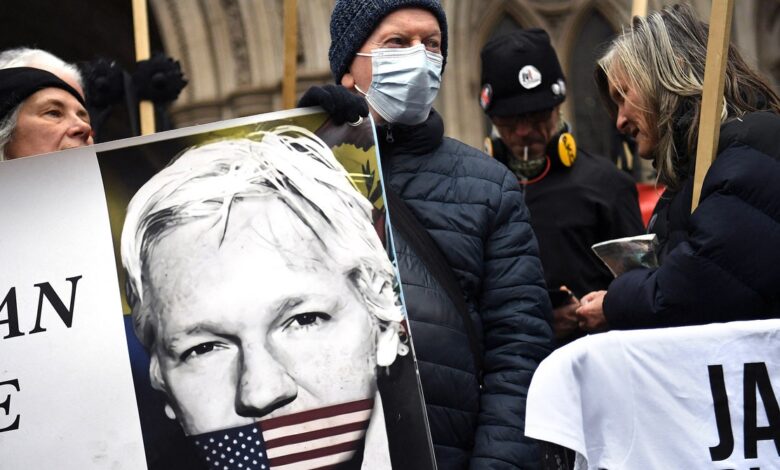 Sale of Assange's NFT watch sparks a crowdfunding wave DAO
