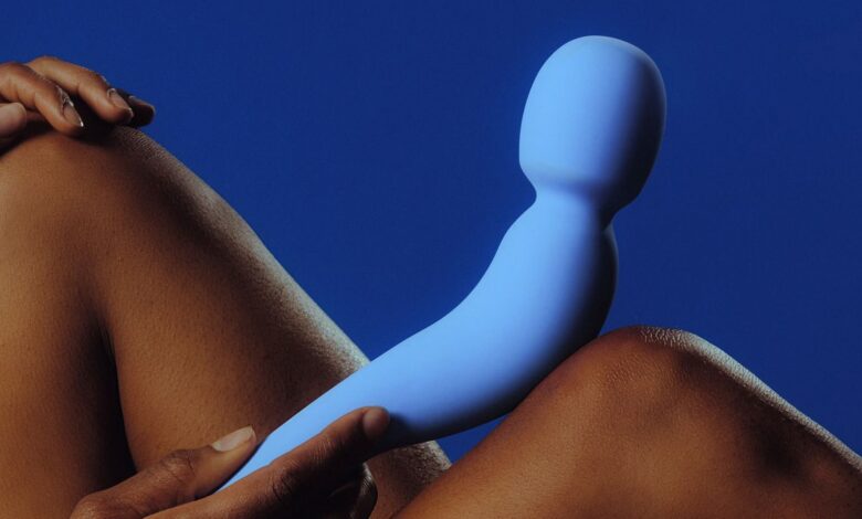 Dame Com vibrator review: Dame knows the real body has curves