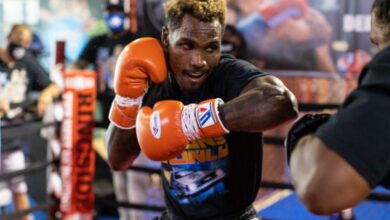 Eddie Hearn gives his thoughts on Canelo's future: "I think Charlo is the easiest fight for him"
