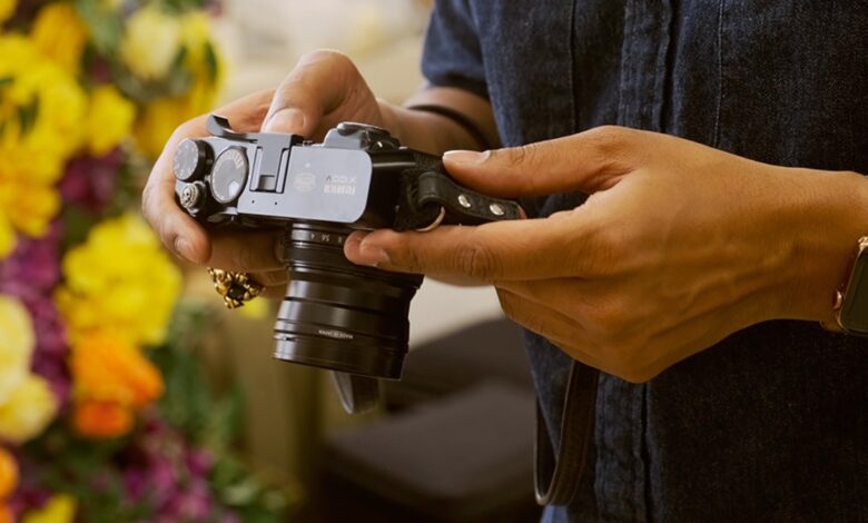 Is the Fujifilm X100V mirrorless camera one of the best out there?