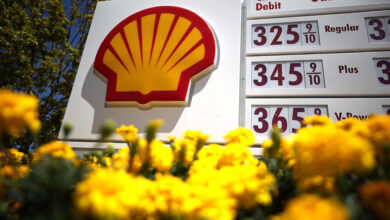 Shell apologizes for buying Russian oil, announces phased withdrawal
