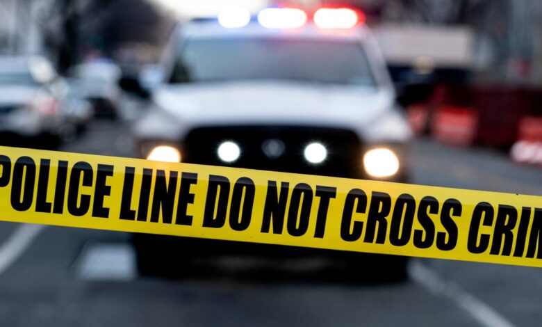 Gunfight at an auto show in Arkansas leaves 1 dead, 27 injured