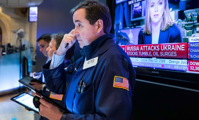 US stock futures fall as investors keep an eye on Russia-Ukraine updates