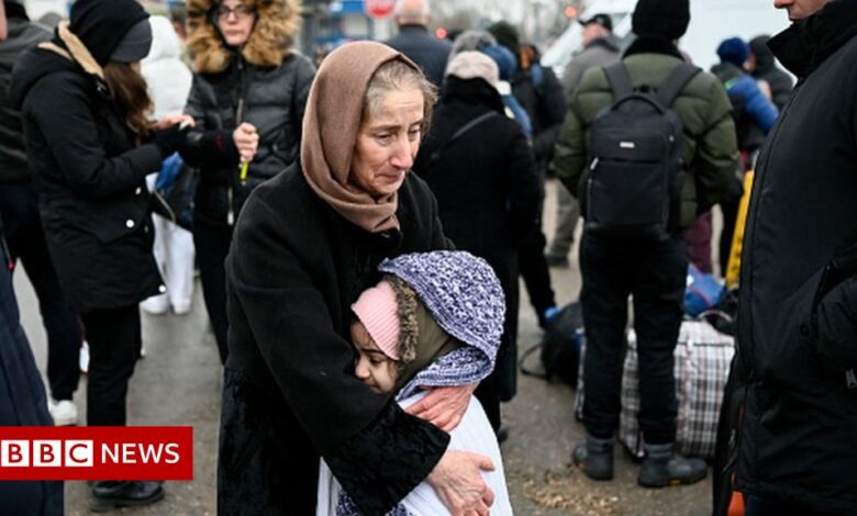 Ukraine conflict: UK relaxes visa rules for refugees