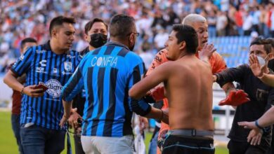 Queretaro v Atlas: At least 26 injured as fans fight in Mexico game