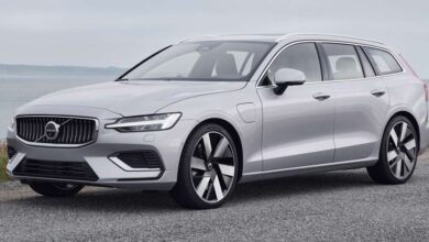 2023 Volvo S60, V60 revealed - no more R-Design, exhaust pipe;  PHEV with larger battery and 90 km . range
