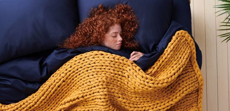 11 popular weighted blankets shoppers love