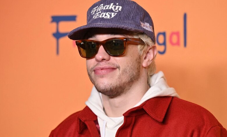 Saturday Night Live star Pete Davidson can't join Blue Origin flight due to date change