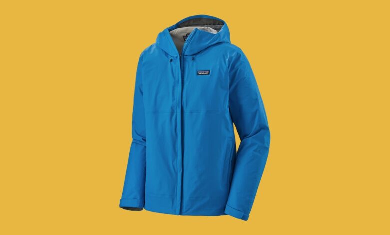 31 Awesome Deals on Clearance Winter Outdoors Gear (2022): REI, Backcountry, and More