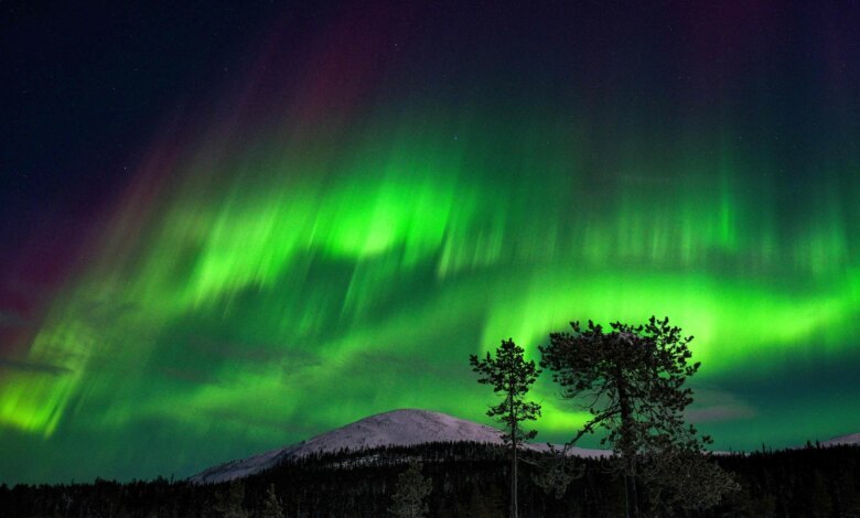 NASA: Powerful Solar Storm is about to hit Earth today, causing dazzling auroras