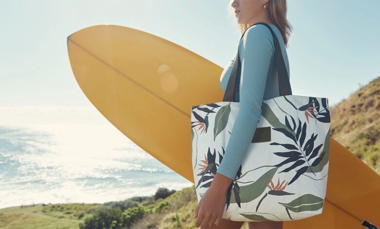 The 20 best beach bags to buy this year, according to influencers