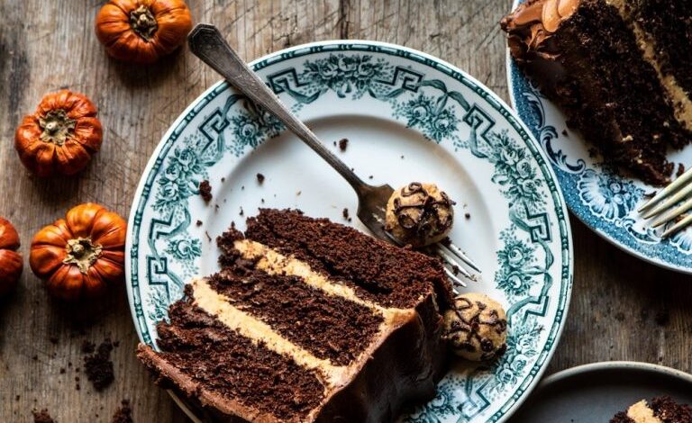 Pumpkin Patch Chocolate Peanut Butter Cake_one-bowl dessert
