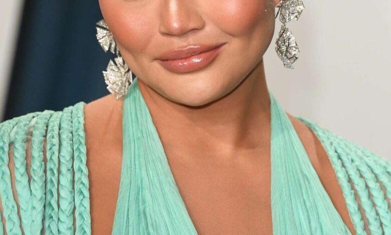 Chrissy Teigen donates $200,000 to bail out George Floyd protesters