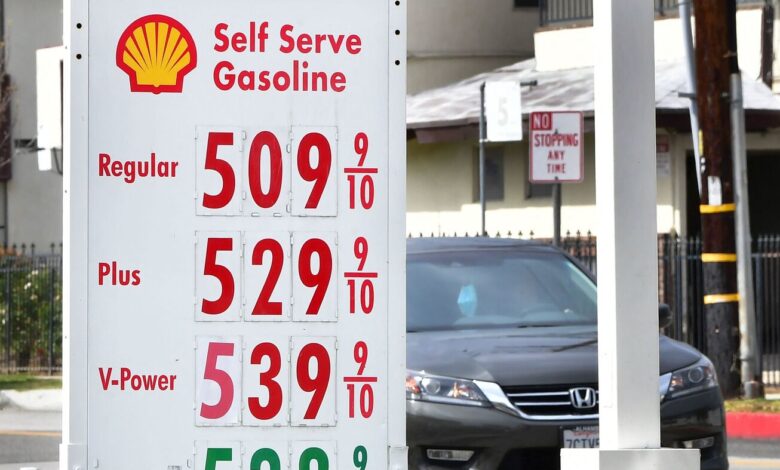 Gasoline prices rise above $4 a gallon, near national record: NPR